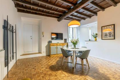 Rome As You Feel - Santa Margherita Design Apartment - image 10