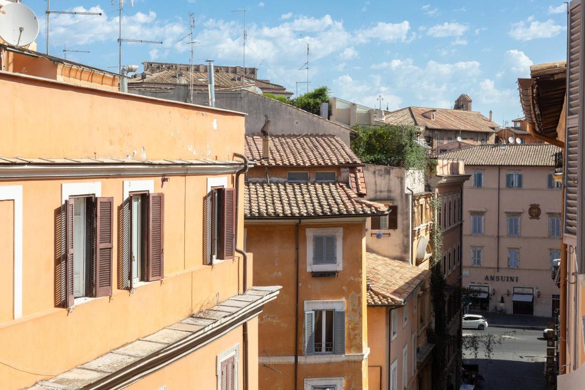 Amazing Campo de' Fiori - image 7