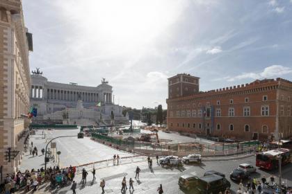 Amazing Vista Piazza Venezia - image 9