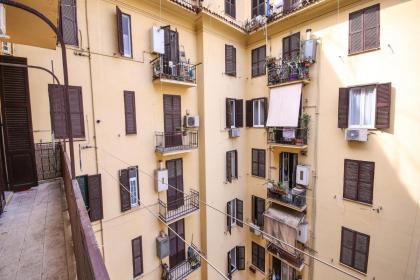 Rome Aparts - Deluxe Apartment at few steps from San Peter square - image 10