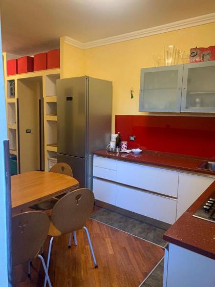 Flavia Apartment - image 10