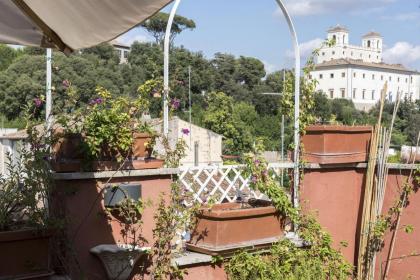 Spanish Steps Terrace - image 9