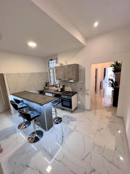 Trevi Luxury apartment with Terrace - image 15