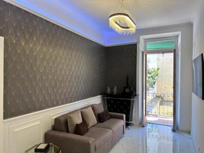 Trevi Luxury apartment with Terrace - image 7