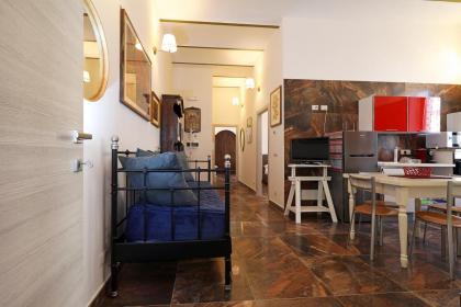 Cornelia - Charme Apartment - image 14