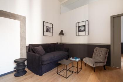 Trastevere Charming Rosa Apartment - image 5