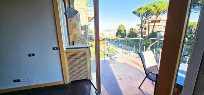 Rome Aparts - Luxury apartment with view and balcony at San Peter area - image 4