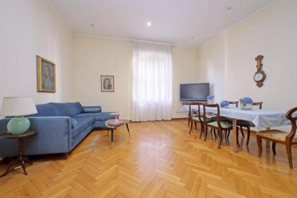 Spacious Parioli Apartment 