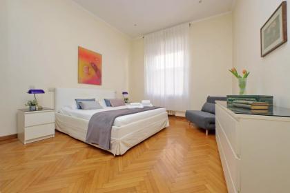 Spacious Parioli Apartment - image 10