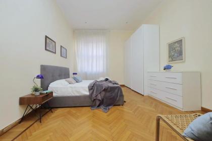 Spacious Parioli Apartment - image 15