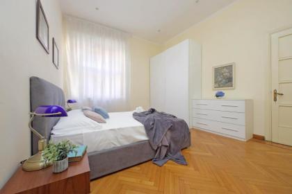 Spacious Parioli Apartment - image 16