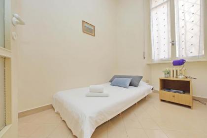 Spacious Parioli Apartment - image 18