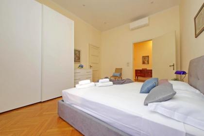 Spacious Parioli Apartment - image 20