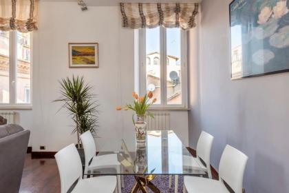 Stunning Center Rome Apartment - image 19