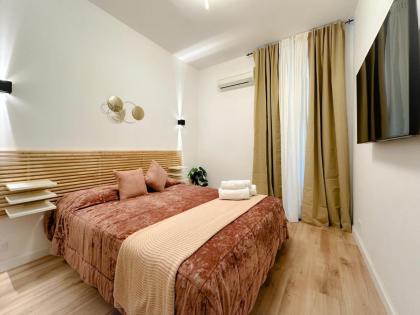 Colosseum Luxury Guest House - image 18