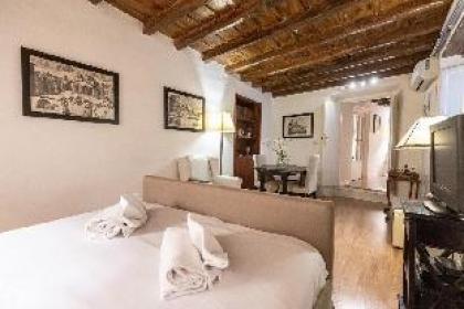 Rental In Rome Romantica Studio - image 4