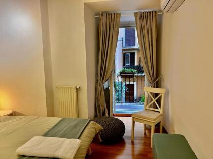 New Listing: La Magnolia A C Balcony Office Piazza Navona Spanish Steps - image 18