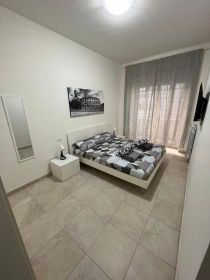 Monti Deluxe Apartment - image 8