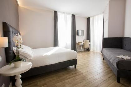 Colosseo Prestige Rooms - image 20